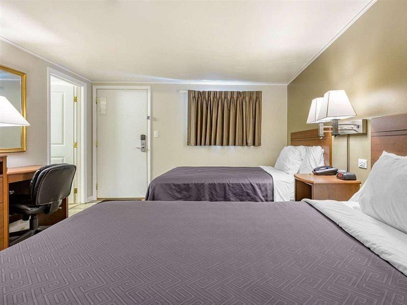 Econo Lodge Bellefonte I-99 Eksteriør bilde