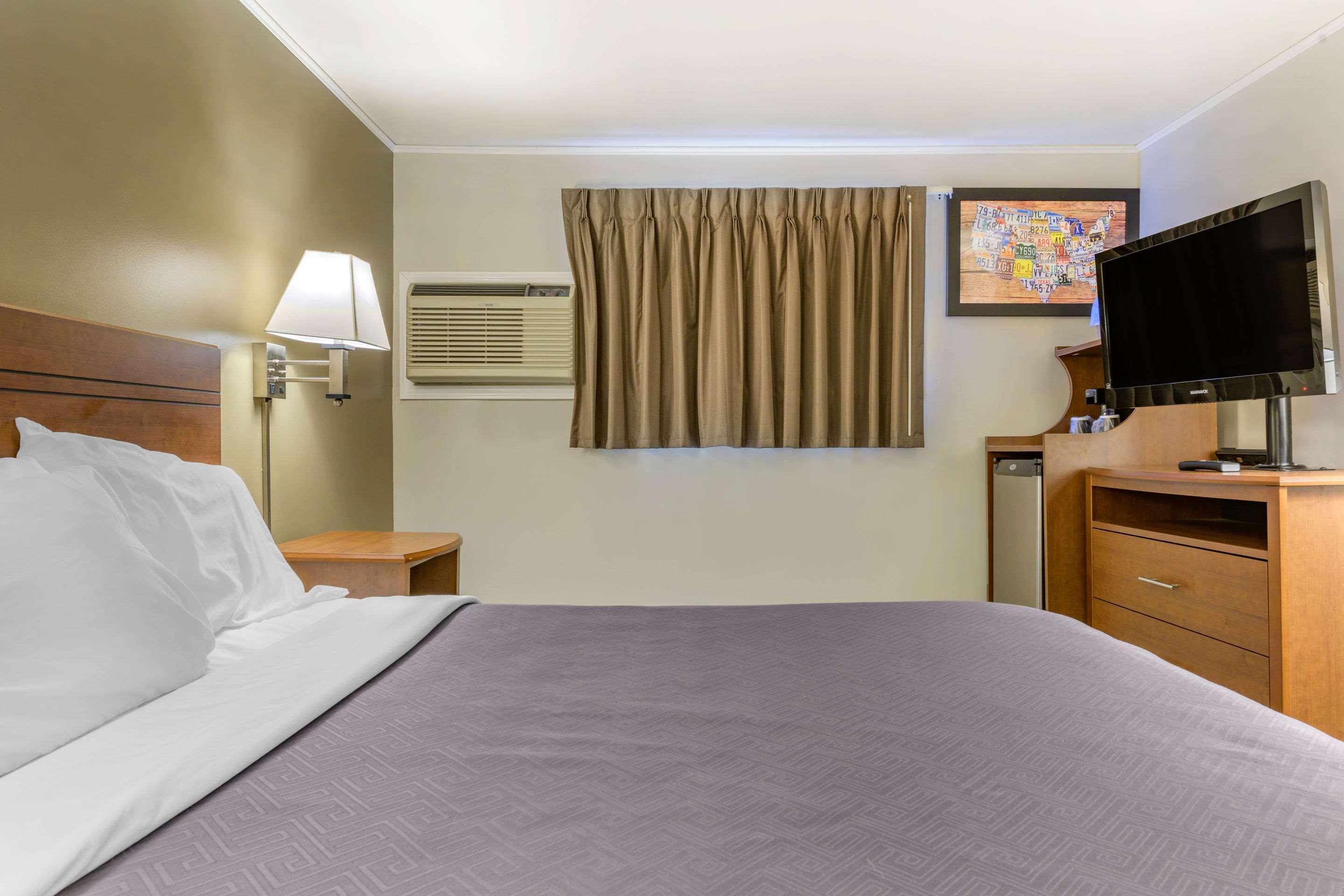 Econo Lodge Bellefonte I-99 Eksteriør bilde