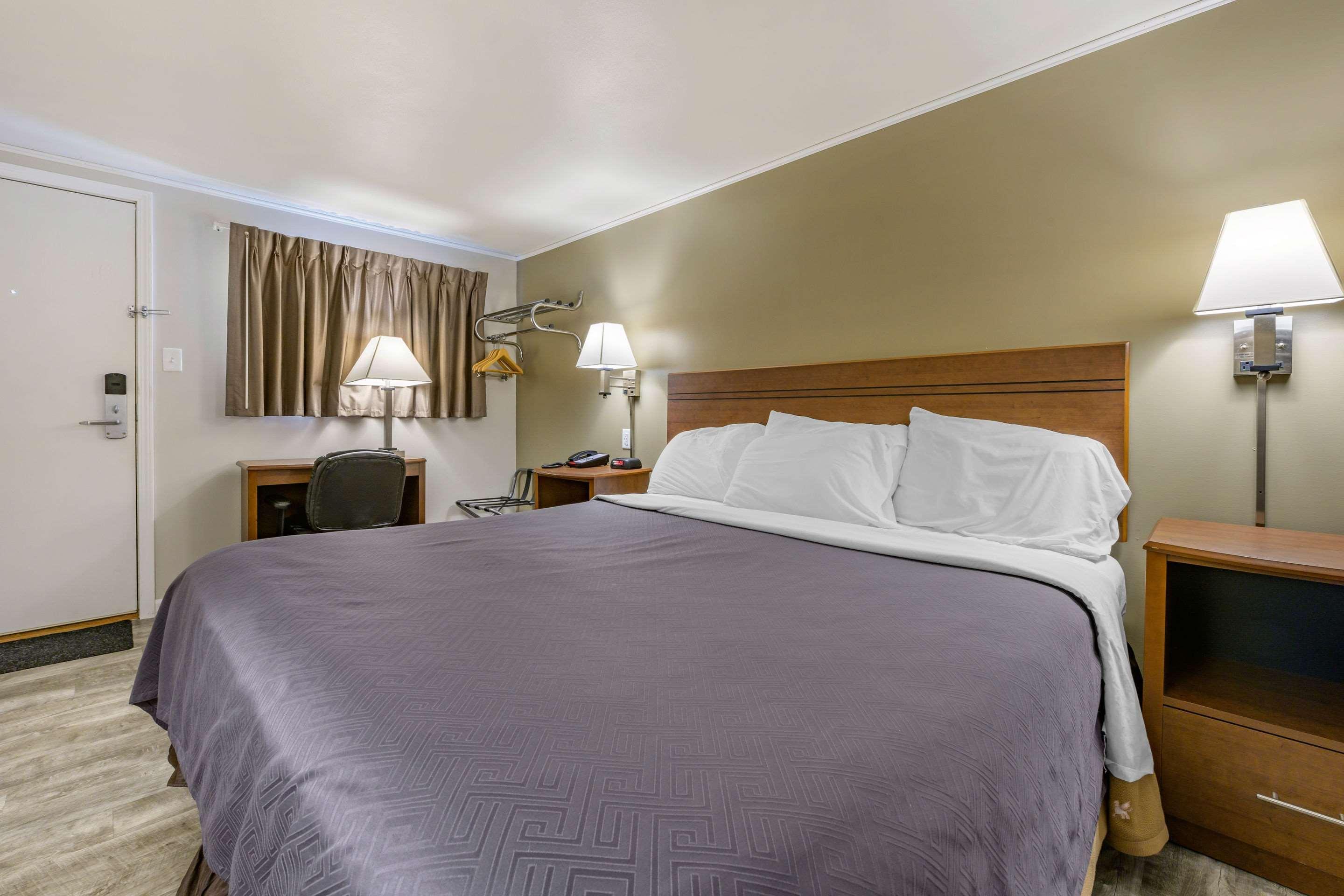 Econo Lodge Bellefonte I-99 Eksteriør bilde
