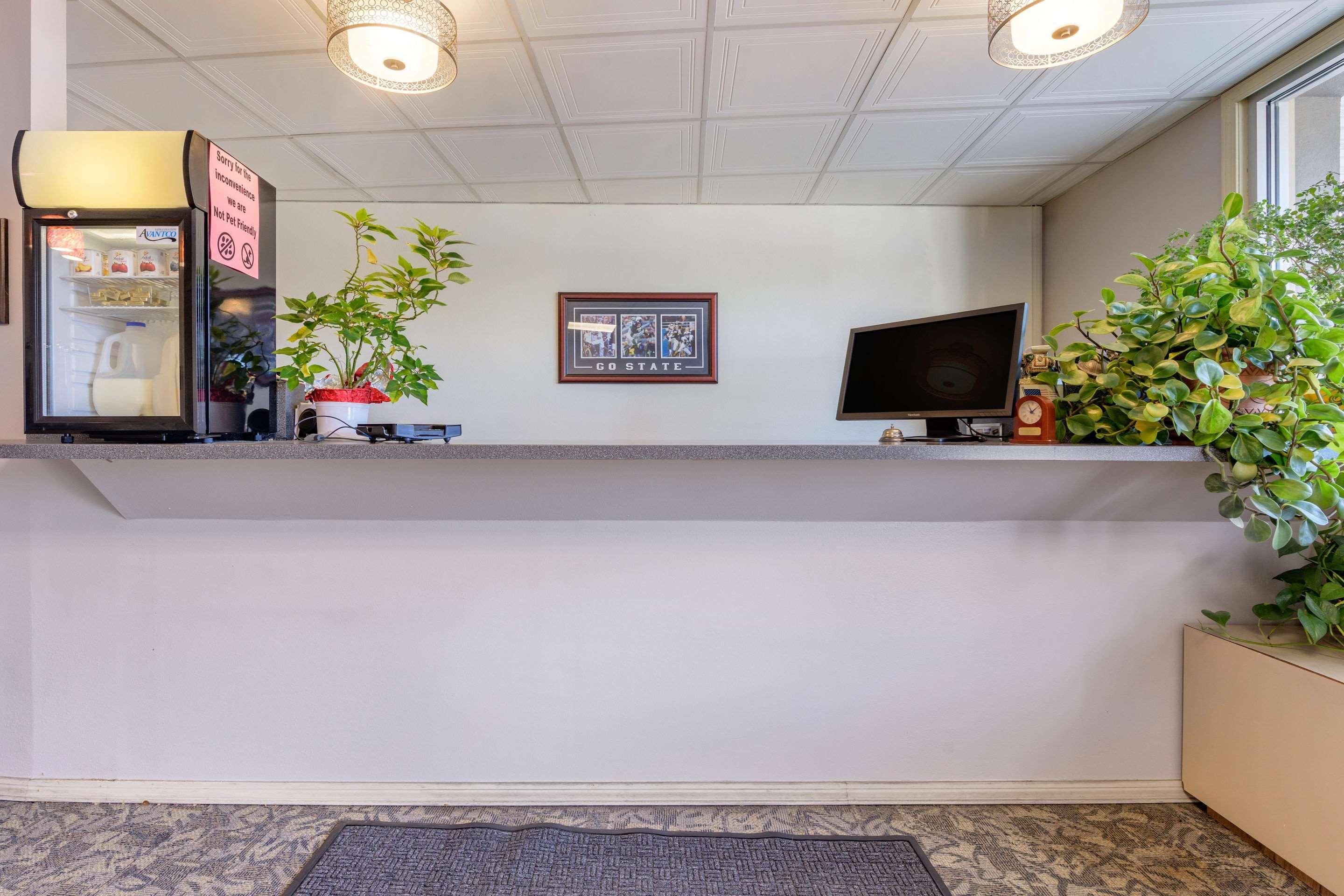 Econo Lodge Bellefonte I-99 Eksteriør bilde